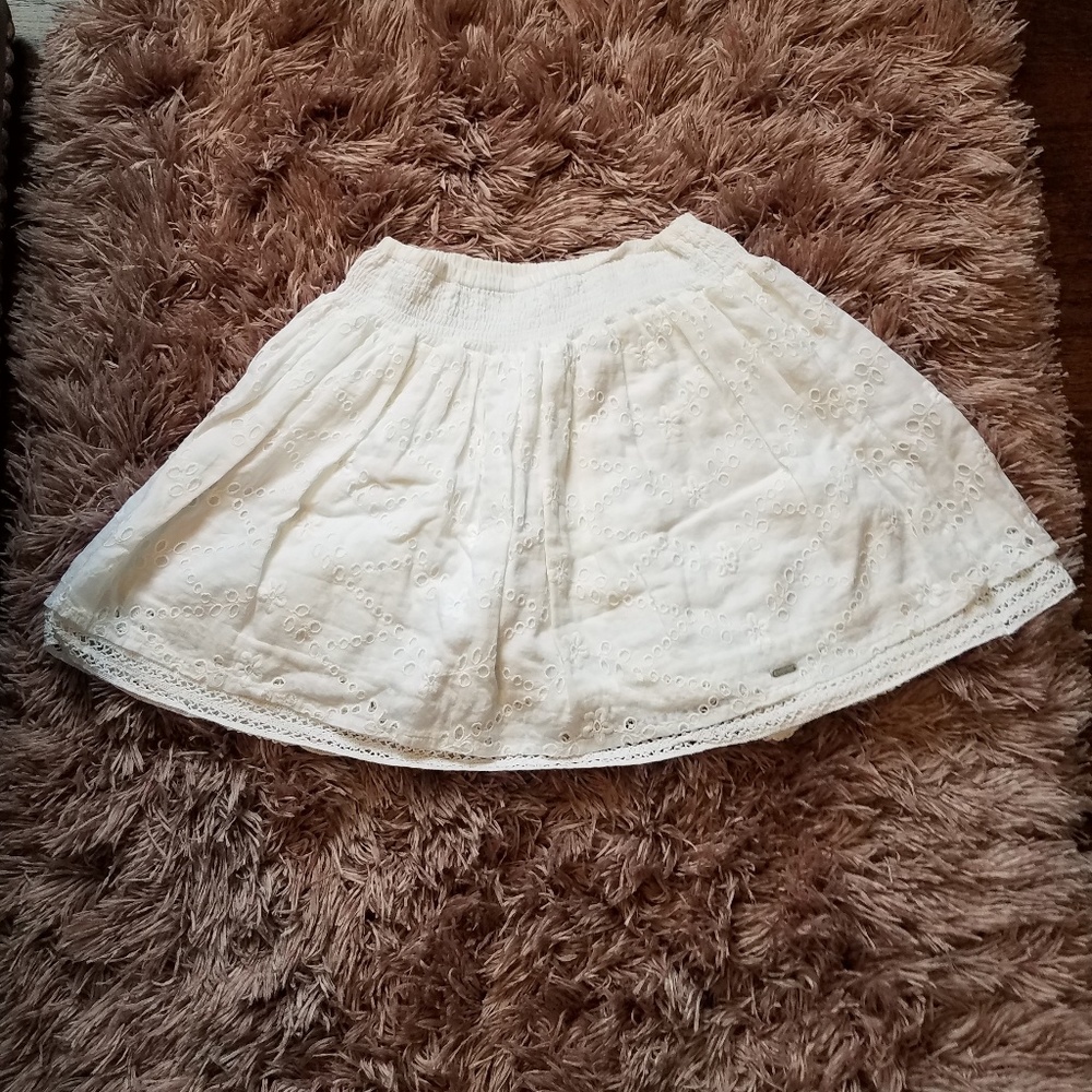 Gilly Hicks White Eyelet Skirt